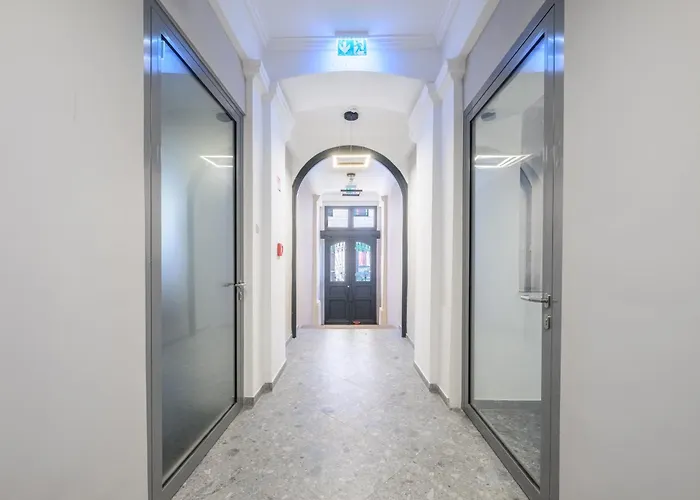 Seasons Cosmopolitan Apartman Budapest