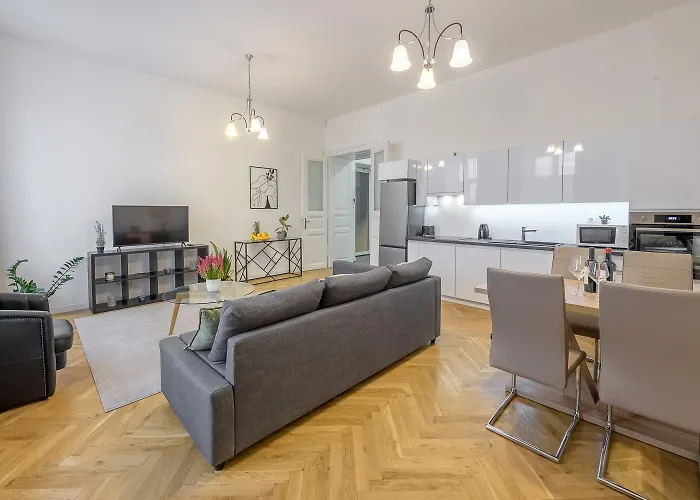 Apartman Seasons Cosmopolitan *