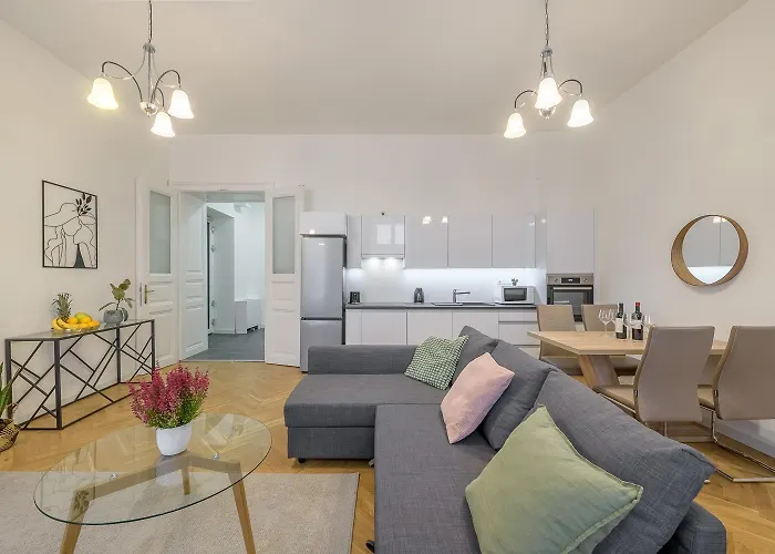 Seasons Cosmopolitan Apartman Budapest